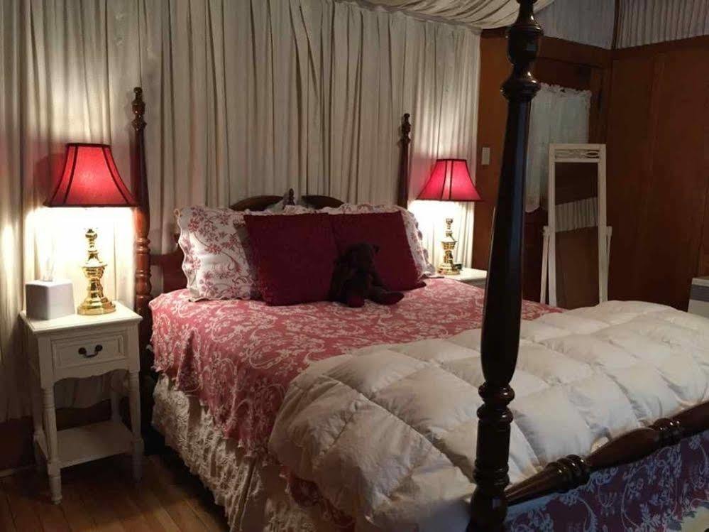 Mccloud River Bed And Breakfast Eksteriør billede